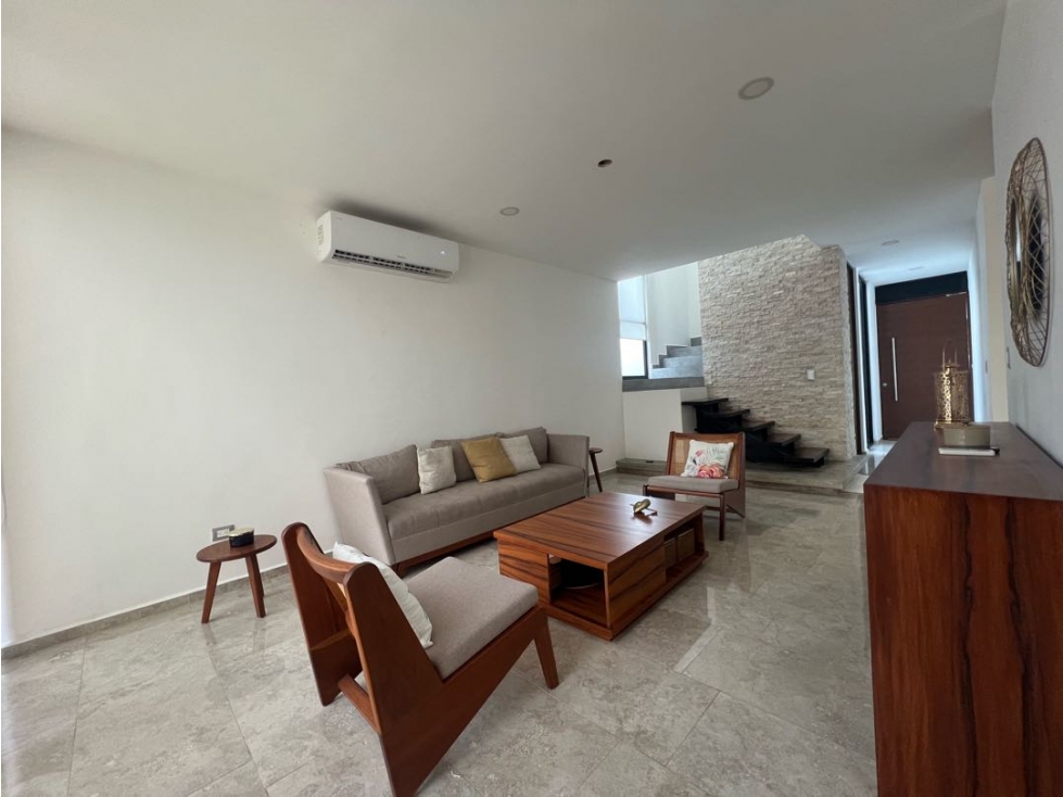 Venta Casa en Privada YAAX BEH Conkal Mérida Yucatán con Amenidades — foto 5