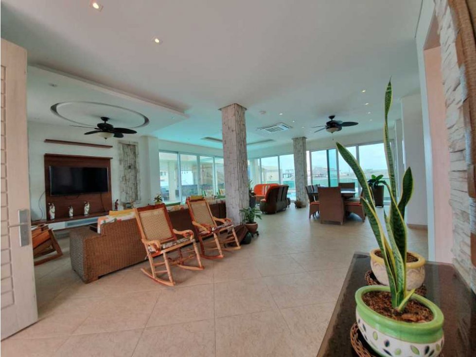 Venta Casa en Punta Roca Atlantico - 4