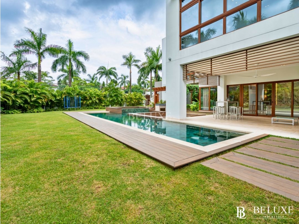 VENTA CASA EN RESIDENCIAL BALMORAL, COSTA DEL ESTE (6) — foto 2