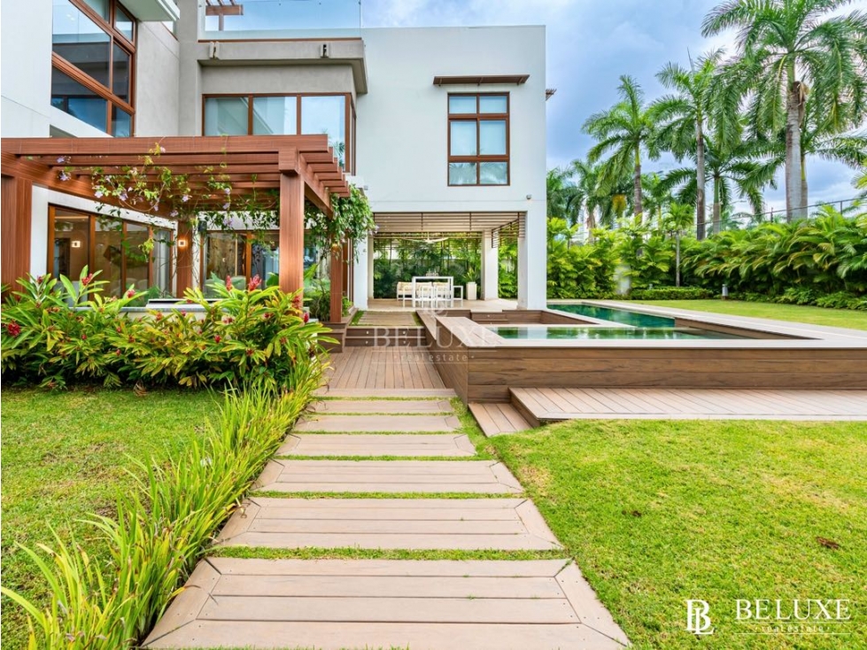 VENTA CASA EN RESIDENCIAL BALMORAL, COSTA DEL ESTE (6) — foto 3