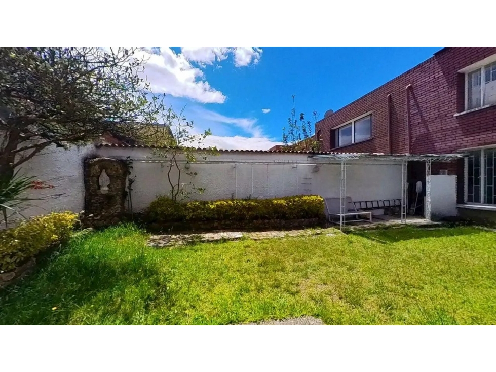Venta Casa en San Nicolás, Suba, Bogotá · con parqueadero — foto 4
