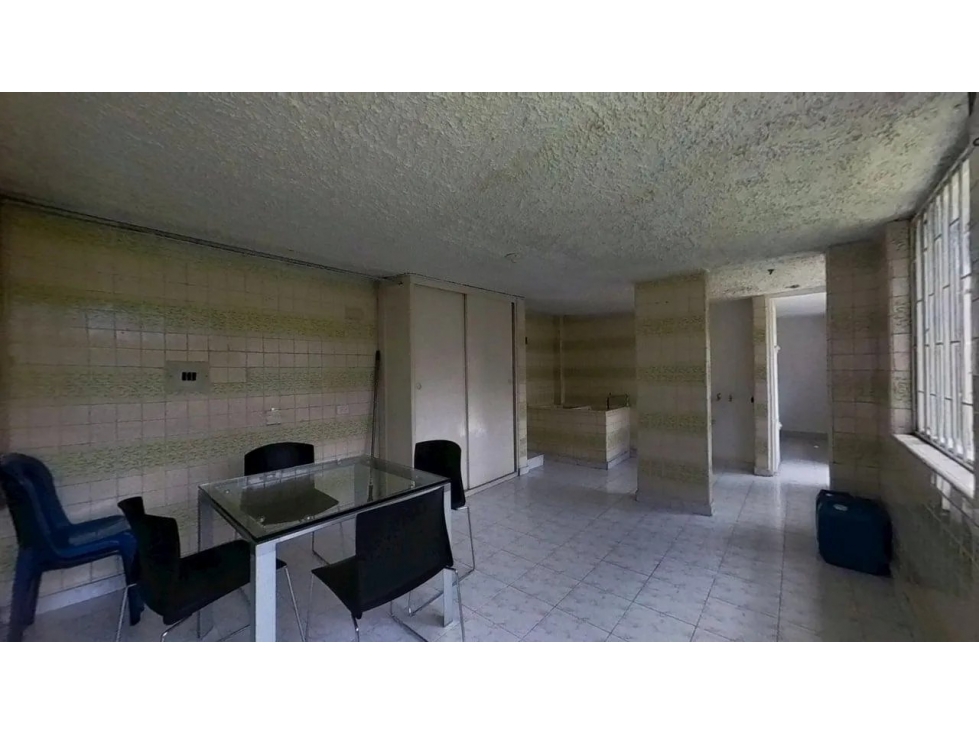 Venta Casa en San Nicolás, Suba, Bogotá · con parqueadero — foto 6