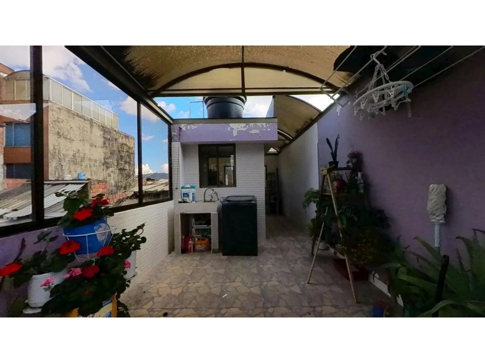 Venta Casa en Santa Catalina, Suba, Bogotá · con terraza — foto 5