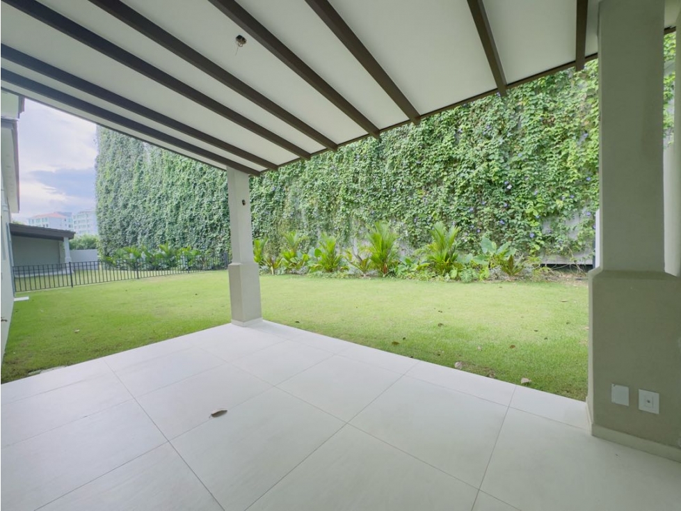 VENTA DE CASA EN SANTA MARIA RESIDENCIAL DE THE WOODS 399m2 JP — foto 2