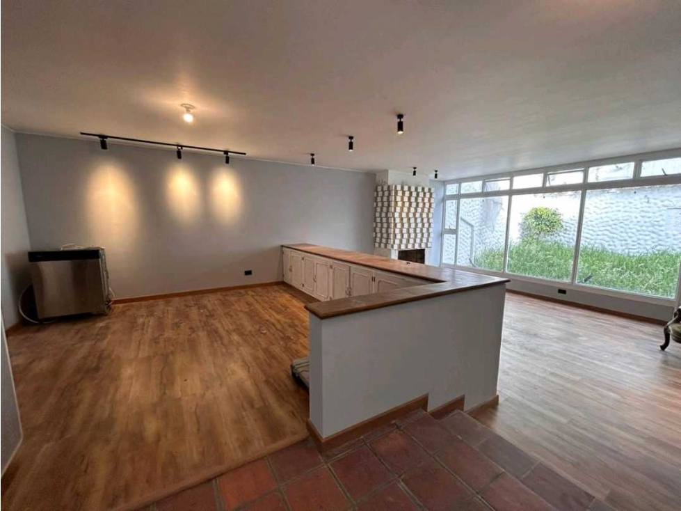 VENTA - CASA EN SANTA PAULA