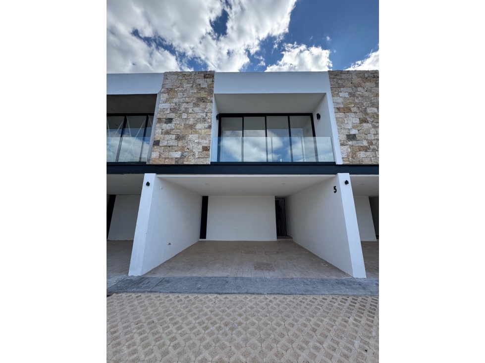 Venta casa en Sauces Cholul Mérida - 1