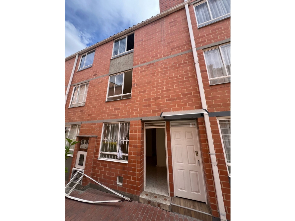 ARRIENDO CASA EN SOACHA CONJUNTO LOS MAGNOLIOS CERCA AL CC VENTURA