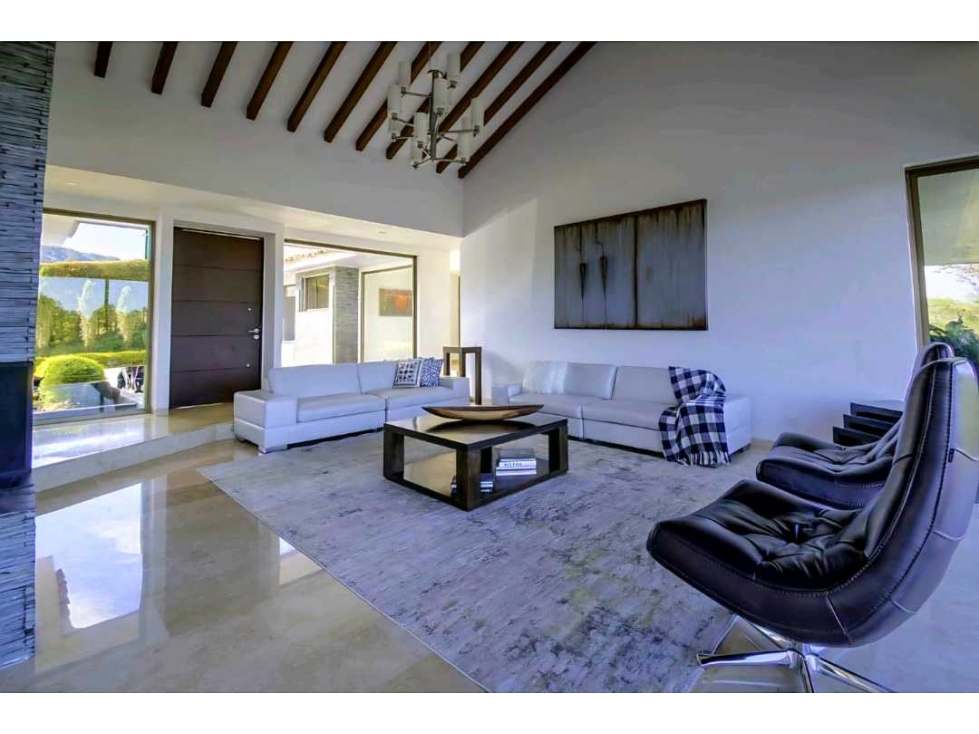 Venta casa en un solo nivel alto del escobero (independiente) — foto 3