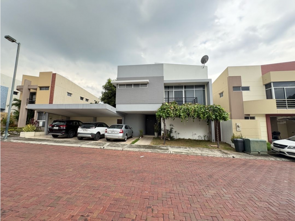 Venta, Casa en Urb. Belo Horizonte, Km 11 de Vía a la costa