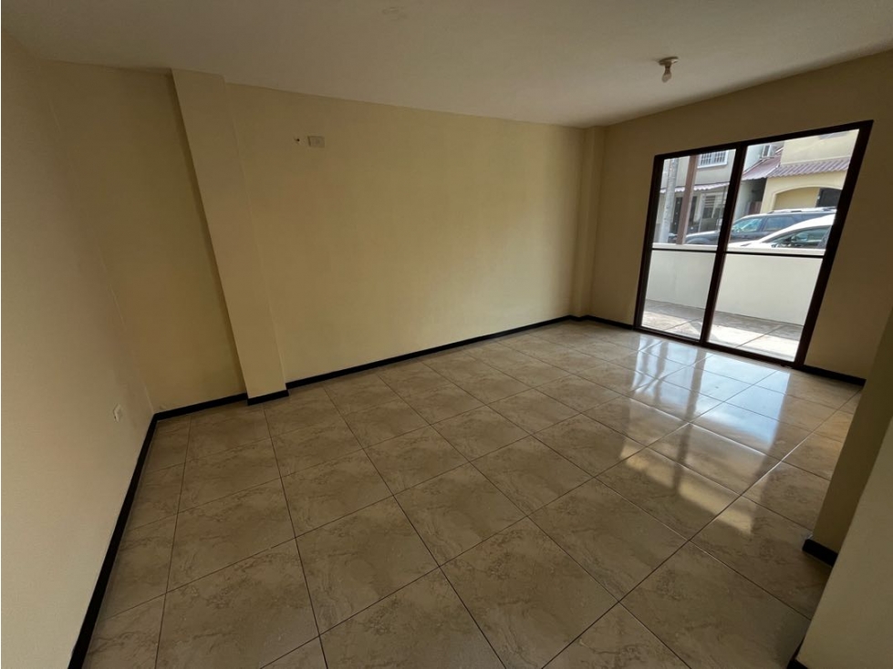 Venta Casa en Urb La Rioja Etapa Almeria - 5