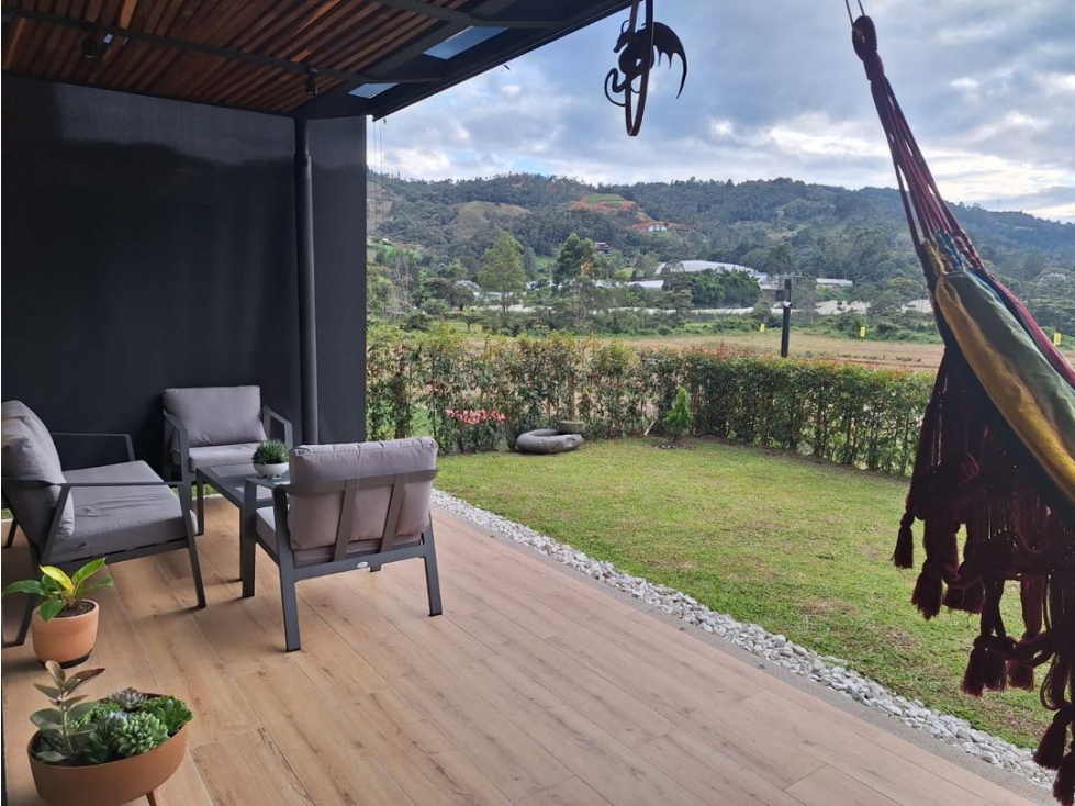 Venta de Casa en Urbanización en El Retiro Cerca Zona Urbana — foto 4