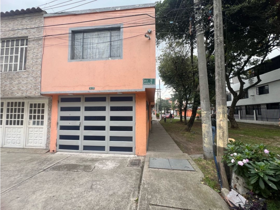 VENTA CASA EN VILLA ALSACIA CERCA DE CASTILLA - BOGOTA — foto 2