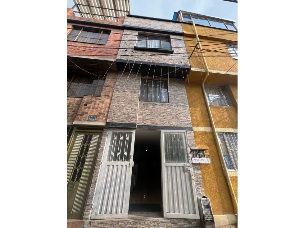 VENTA CASA EN VILLA ANDREA KENNEDY ~ BOGOTÁ — foto 4