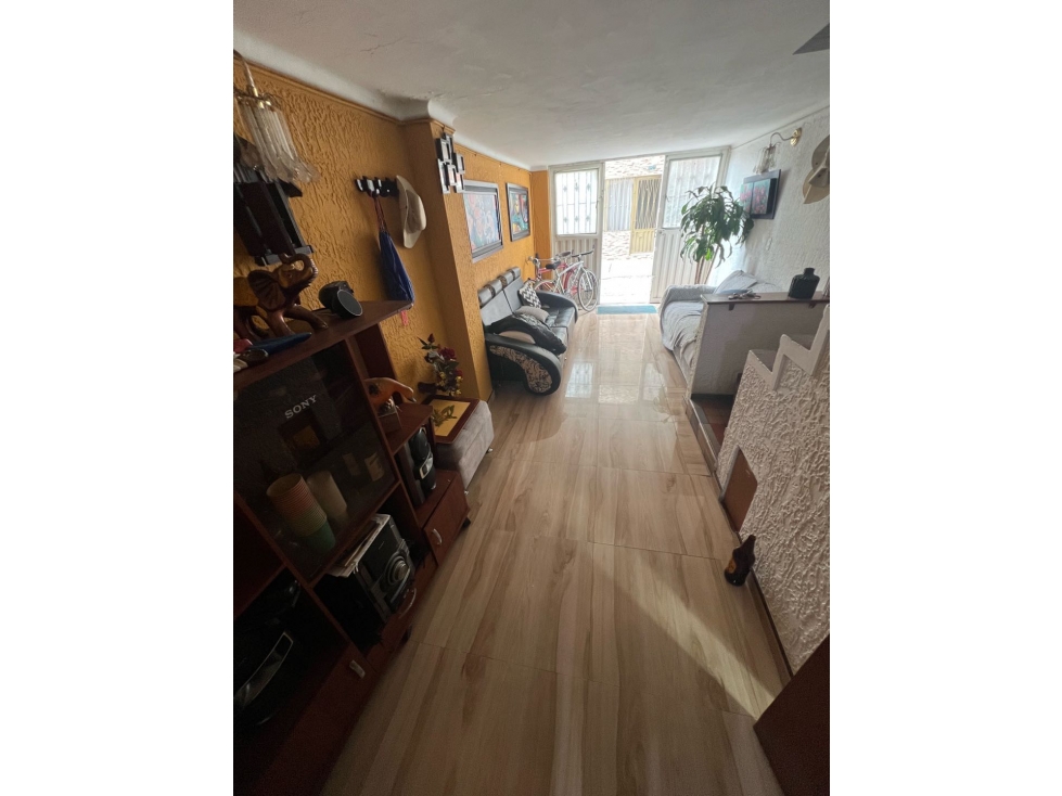VENTA CASA EN VILLA ANDREA KENNEDY ~ BOGOTÁ — foto 5