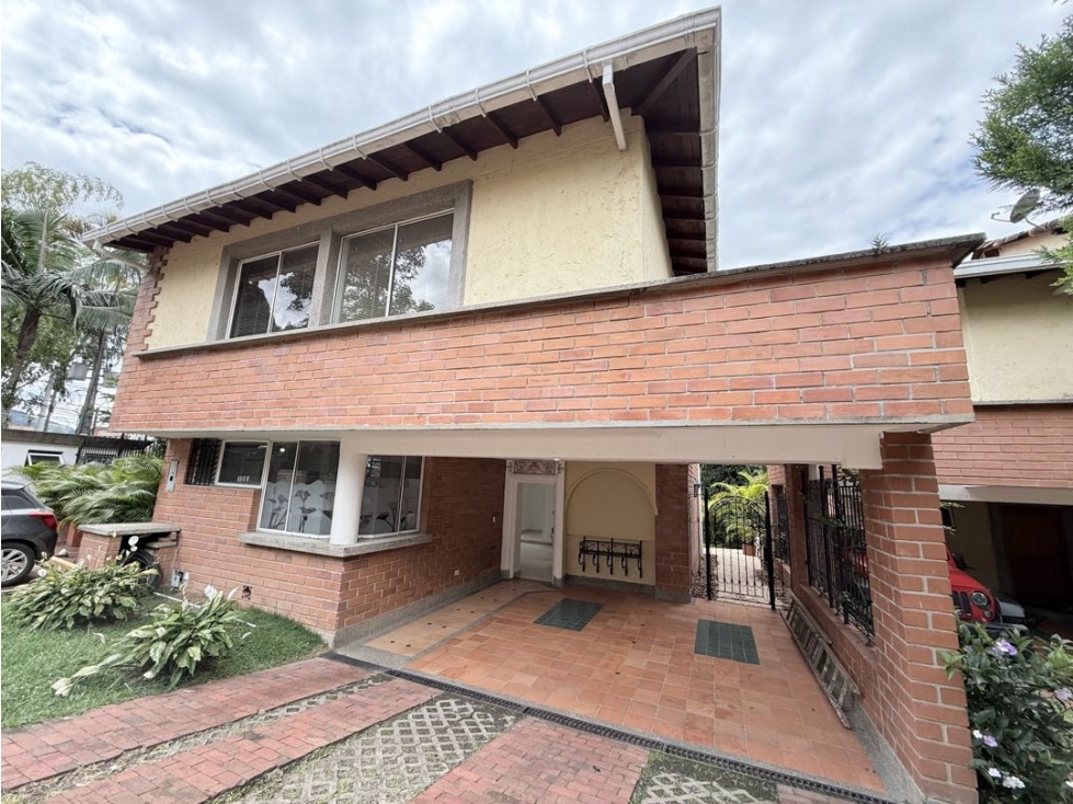 Venta Casa Esmeraldal Envigado 277 Mts2 POTENCIAL 4 ALCOBA - 1