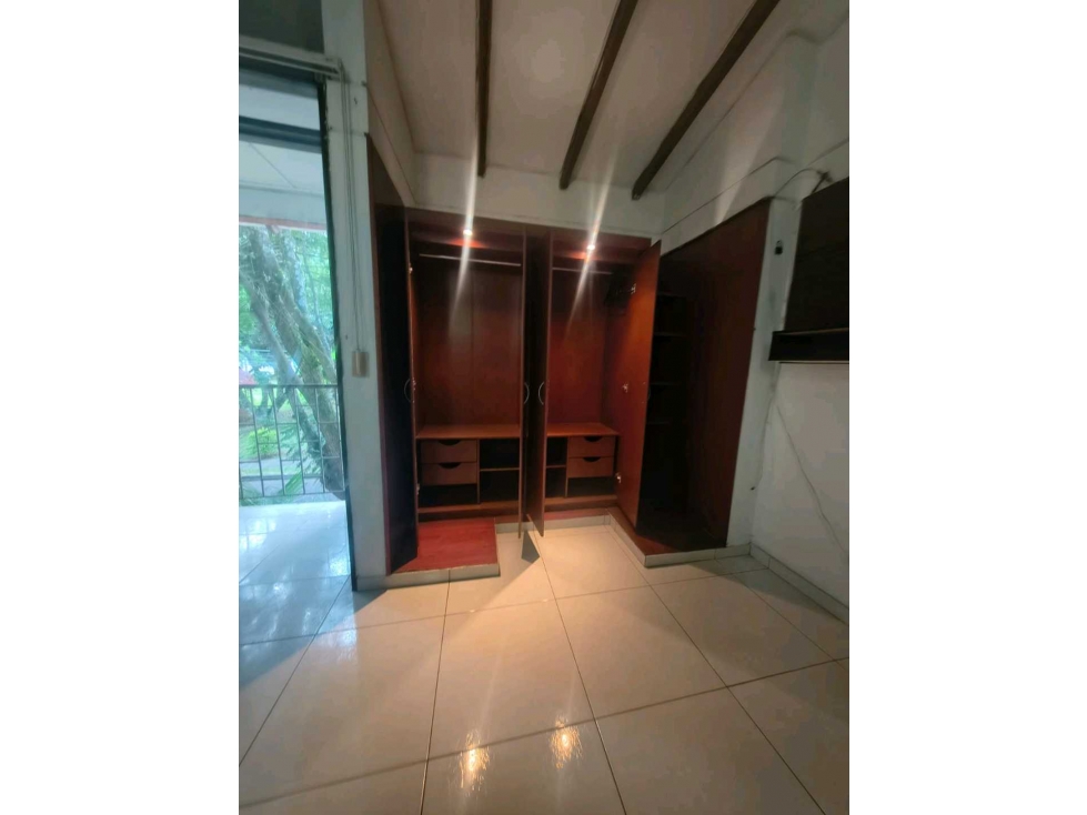 VENTA CASA ESQUINERA 2 PISOS EN CANEY ESPECIAL SUR CALI — foto 5