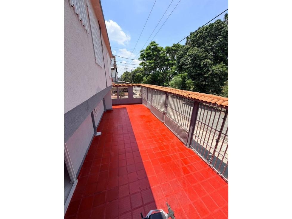 Venta casa esquinera Barrio Gaitán Nororiente Cali Bifamiliar (VT) — foto 6