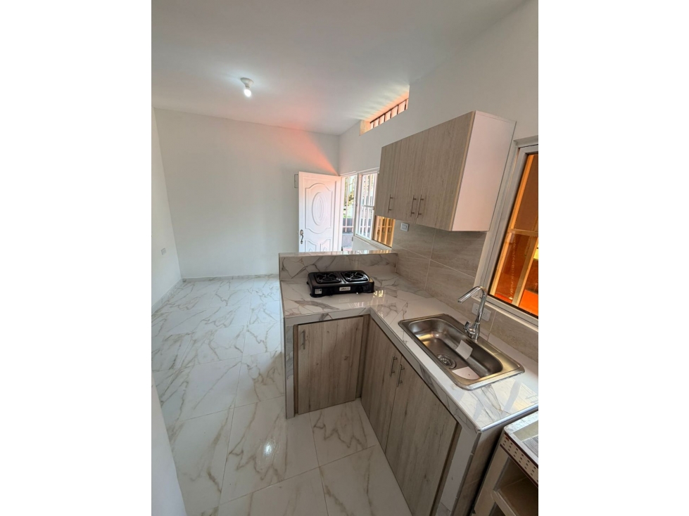 Venta casa esquinera Barrio Gaitán Nororiente Cali Bifamiliar (VT) — foto 3