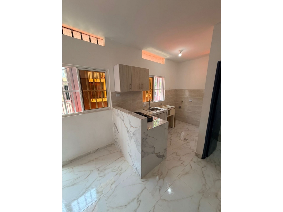 Venta casa esquinera Barrio Gaitán Nororiente Cali Bifamiliar (VT) — foto 4