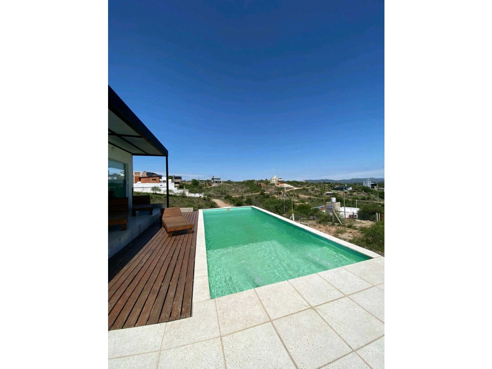VENTA CASA ESTANCIA VIEJA PILETA JACUZZI CARLOS PAZ 3 DORM