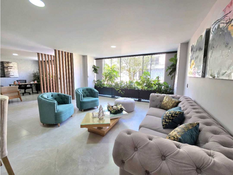 Venta Casa Exclusiva. Unidad Cerrada Loma de San José, Sabaneta 372 m2