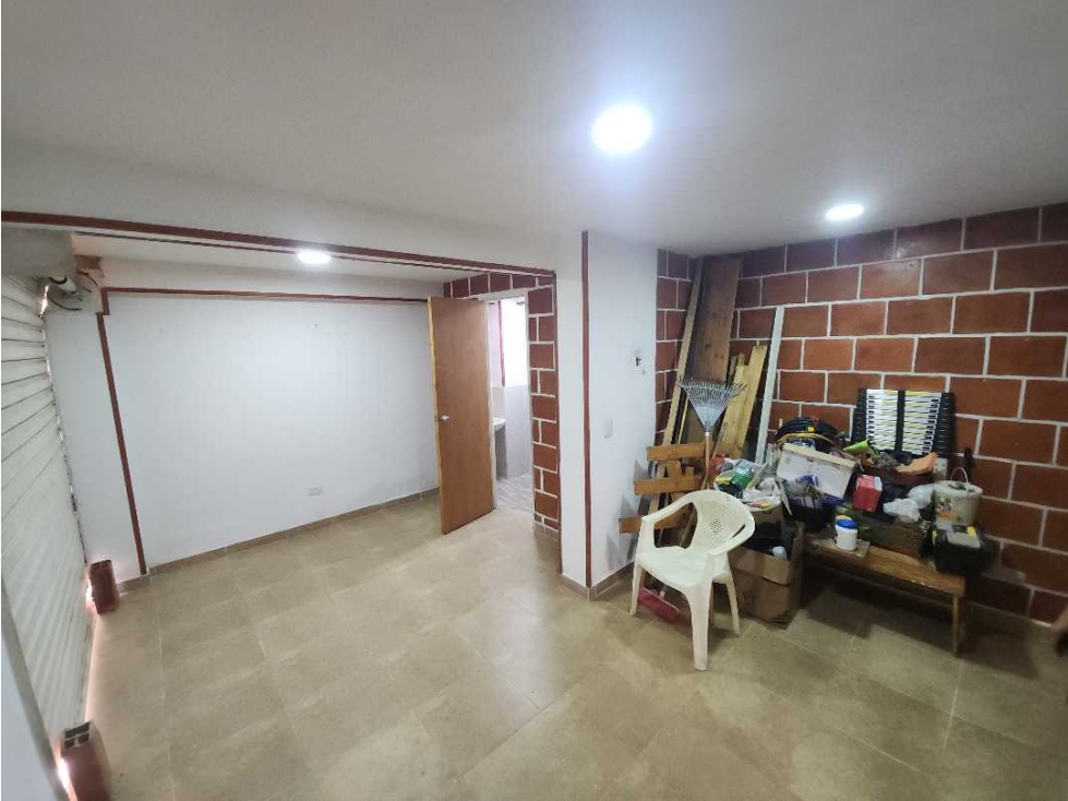 VENTA CASA EXTERNA 3 PISOS CIUDADELA LAS FLORES, BONANZA JAMUNDI (JH) — foto 2