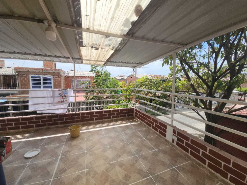 VENTA CASA EXTERNA 3 PISOS CIUDADELA LAS FLORES, BONANZA JAMUNDI (JH) — foto 6