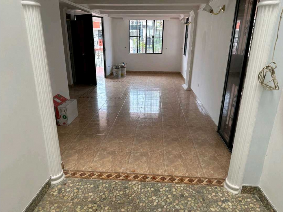 VENTA CASA EXTERNA DOS PISOS-GARAJE-RIBERAS DEL ROSARIO-JAMUNDI (JH) — foto 4