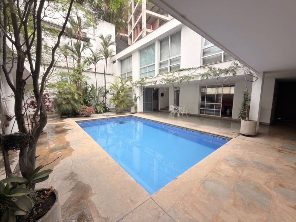 Venta casa externa en Santa Teresita oeste Cali.