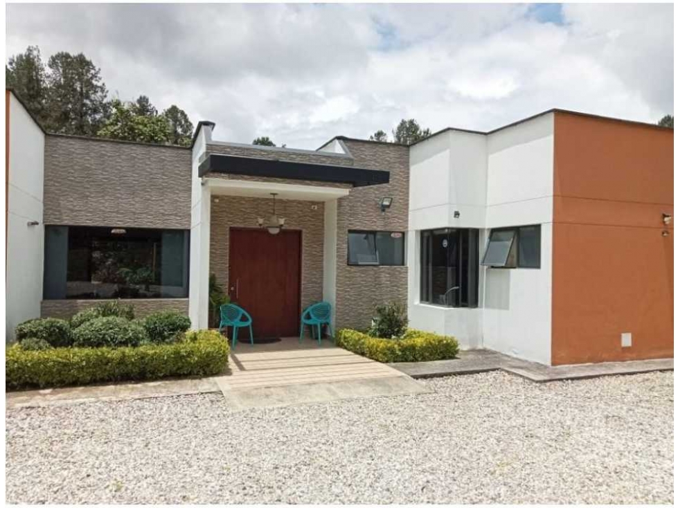Venta Casa Finca en el Escobero cerca al peaje de Las Palmas