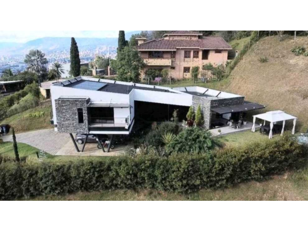 Venta Casa Finca Sabaneta parte alta las lomitas en Parcelación