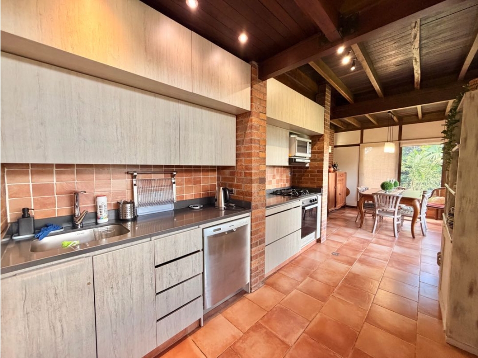 Venta Casa Finca Trad.Lote 10.700Mts divisible en 2 | Marinilla-Rioneg — foto 5