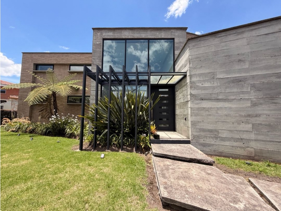 Venta Casa Guaymaral 4 Habitaciones