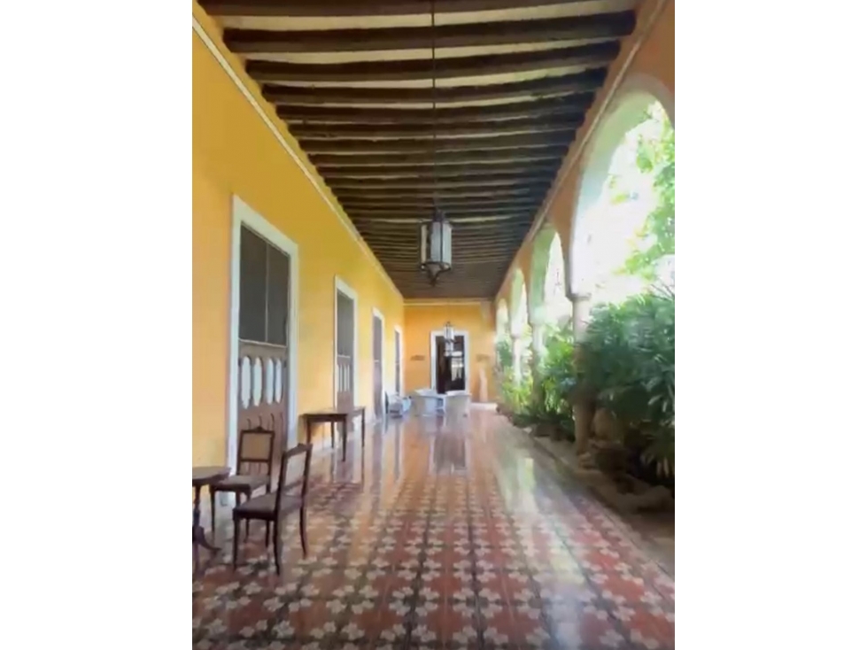 Venta Casa tipo Hacienda Centro Histórico por Catedral Mérida Yuca