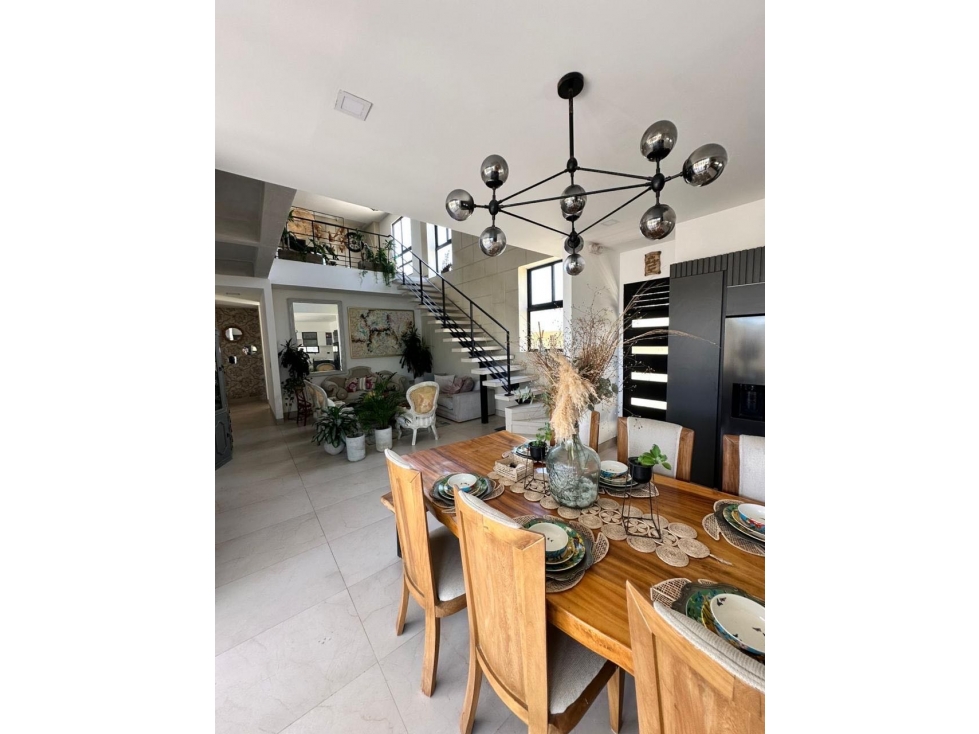 VENTA CASA INDEPENDIENTE EN SABANILLA