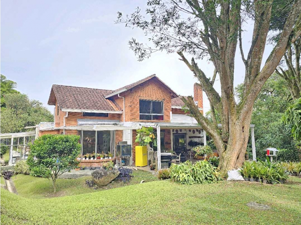 VENTA CASA INDEPENDIENTE ENVIGADO ESCOBERO