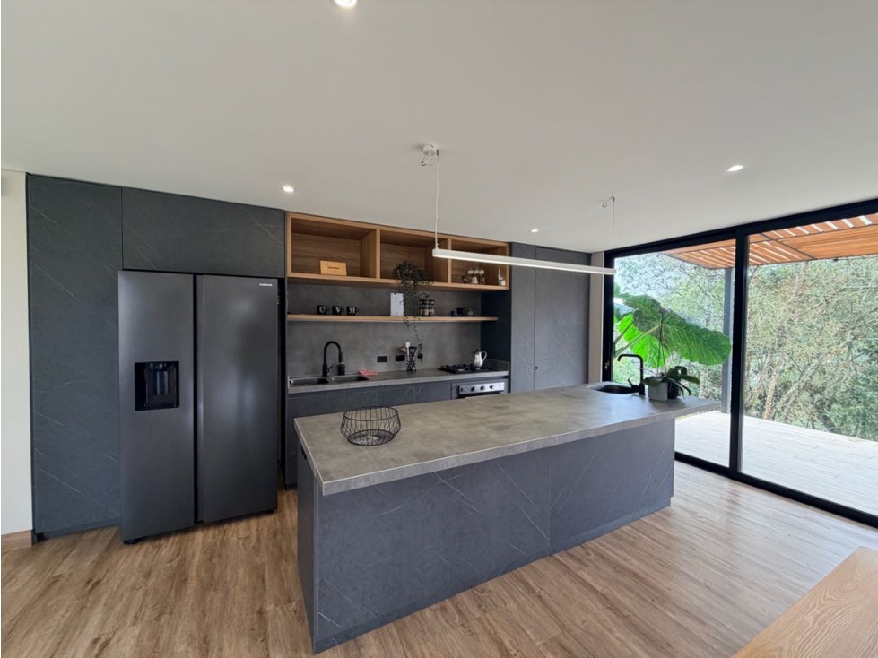 Venta Casa Indep.Amoblada Santa Elena | 236,82Mts + 2.000Mts de Lote — foto 6