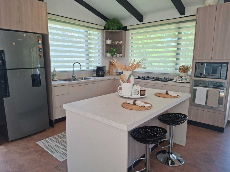 VENTA CASA INDEPENDIENTE/ESTRENO, MASTER PB, AMPLIO JARDIN, PUEMBO — foto 4