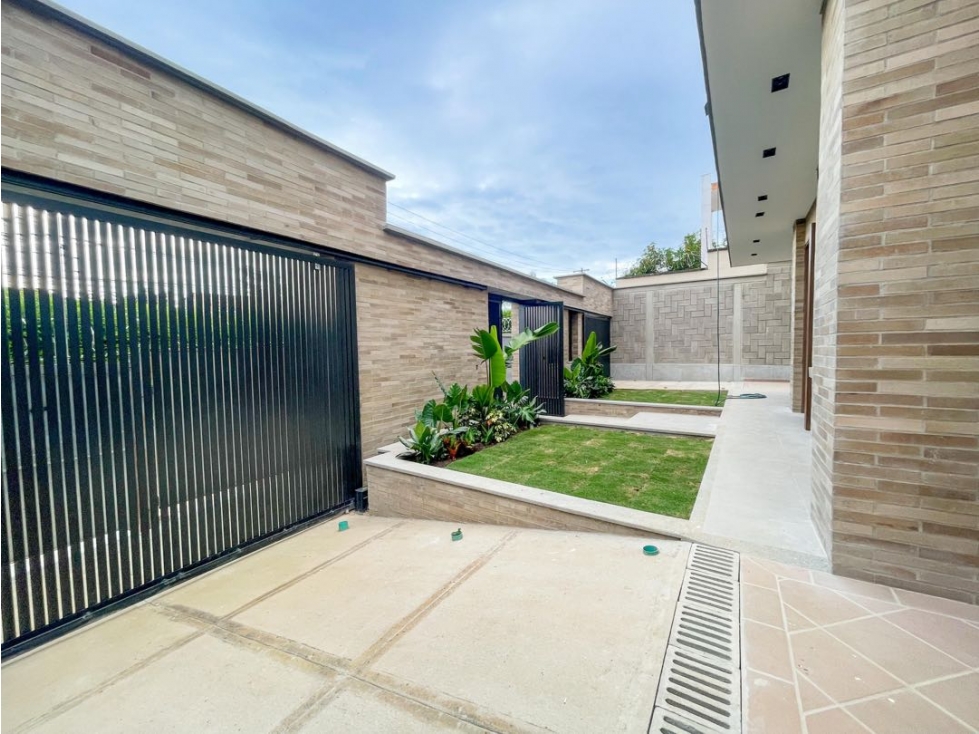 VENTA CASA LAGOS DEL CACIQUE PARA ESTRENAR — foto 5