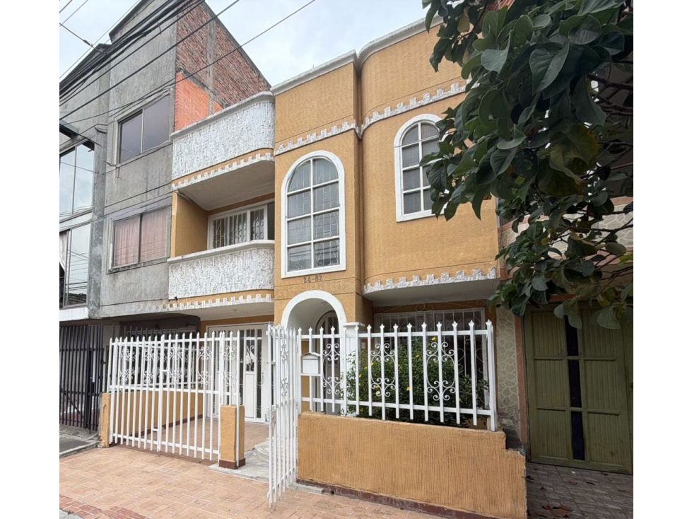 VENTA CASA LAS AMERICAS 3 PISOS EN LAS AMERCIAS- PALMIRA — foto 2