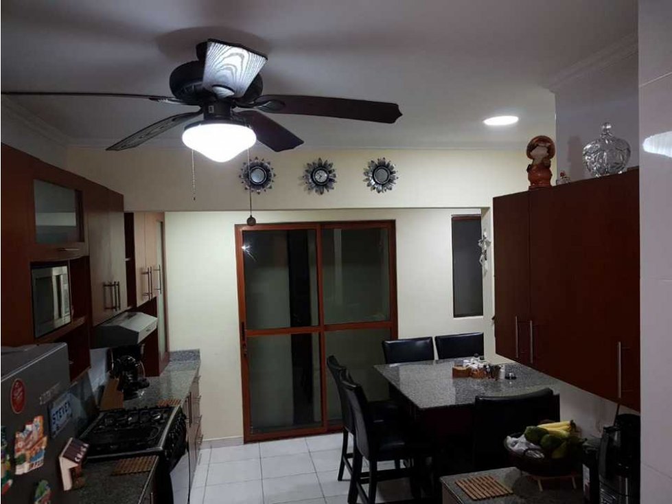 VENTA CASA LAS CUMBRES 6REC+4B - 4