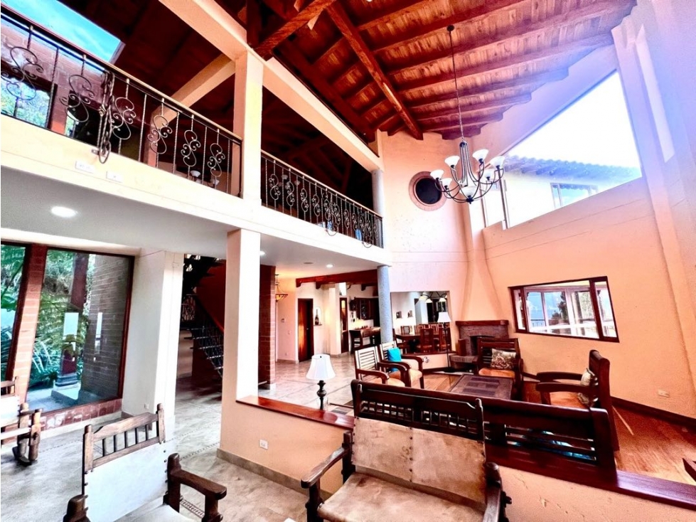 Venta casa las palmas con vista a la ciudad — foto 2