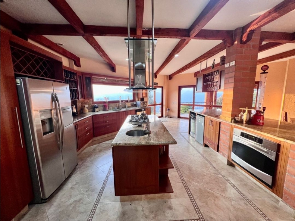 Venta casa las palmas con vista a la ciudad — foto 5
