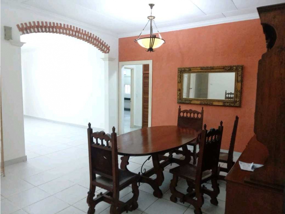 VENTA CASA LINEA BLANCA UBICADA EN LA CALLE PASCOE DIABLO HIGHTS ANCON - 3