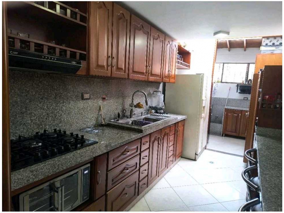 Venta Casa Loma De Los Bernal Belen Medellín — foto 5