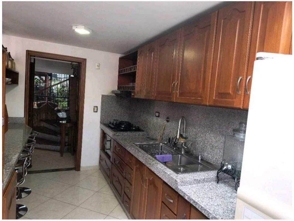 Venta Casa Loma De Los Bernal Belen Medellín — foto 6
