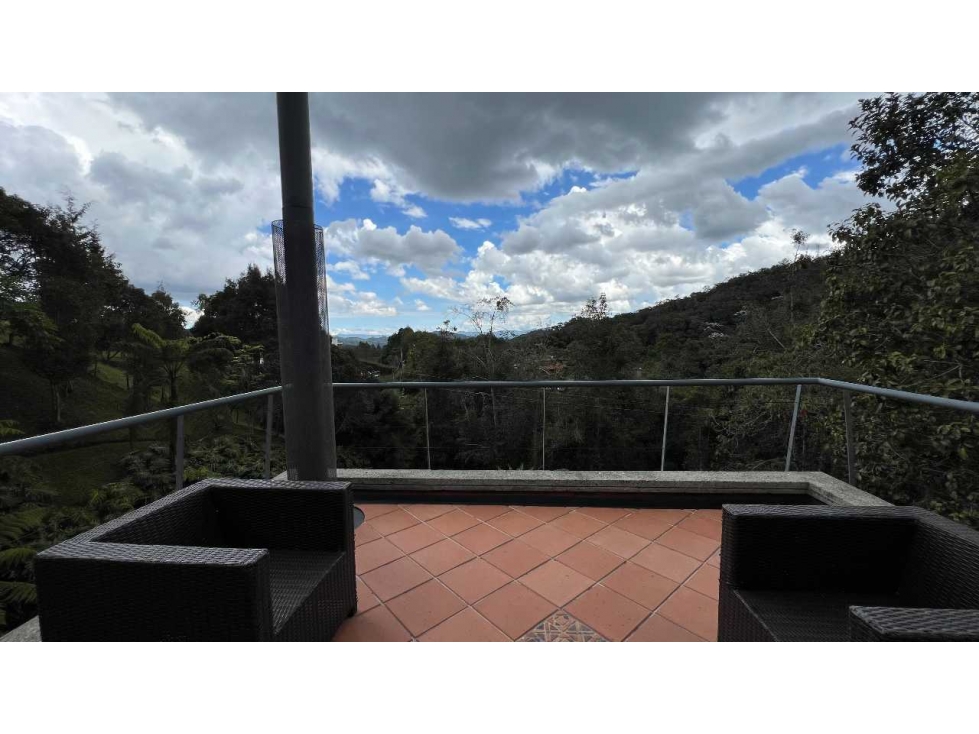 Venta Casa Loma del Escobero Envigado Unidad Cerrada con bosque nativo — foto 6