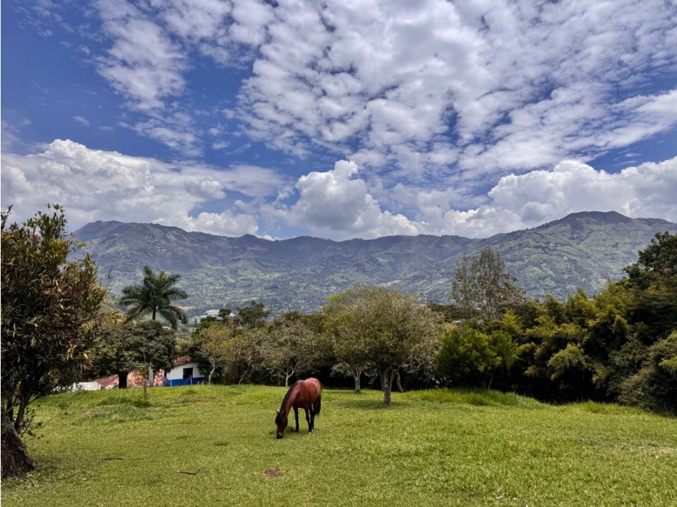 Venta gran lote con vista en Girardota vereda El Totumo — foto 2