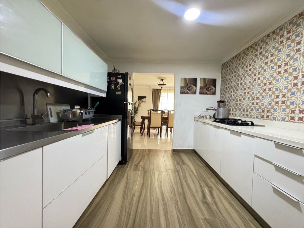 Casa esquinera en Medellín, Belén rosales — foto 5