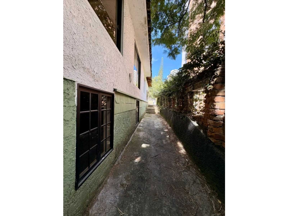 Venta Casa Lote Para Inversión Castropol El Poblado Medellin — foto 2